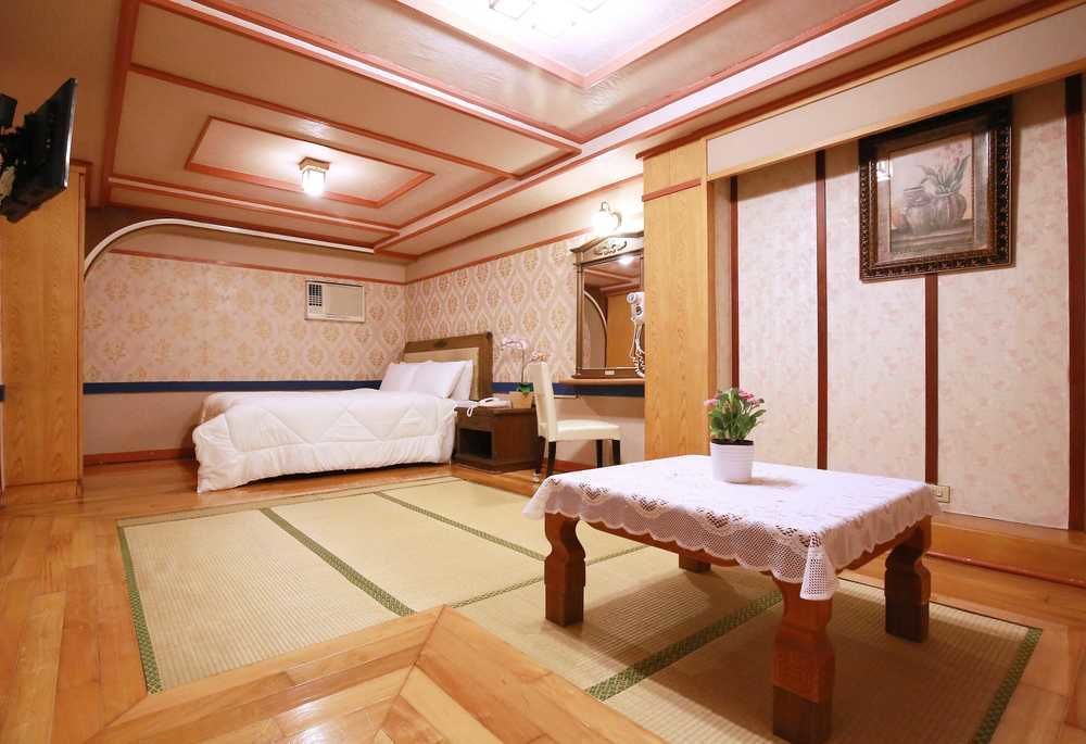 Phoenix Pavilion Hot Spring Hotel Тайбэй Экстерьер фото